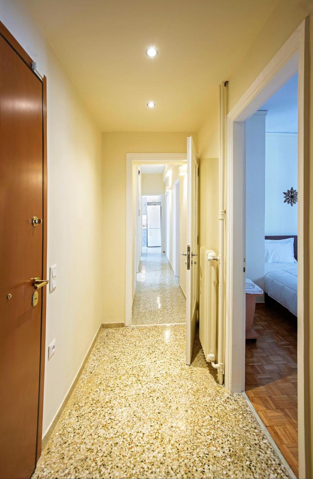 Peaceful Renovated Apartment Near Lycabettus Hill أثينا المظهر الخارجي الصورة